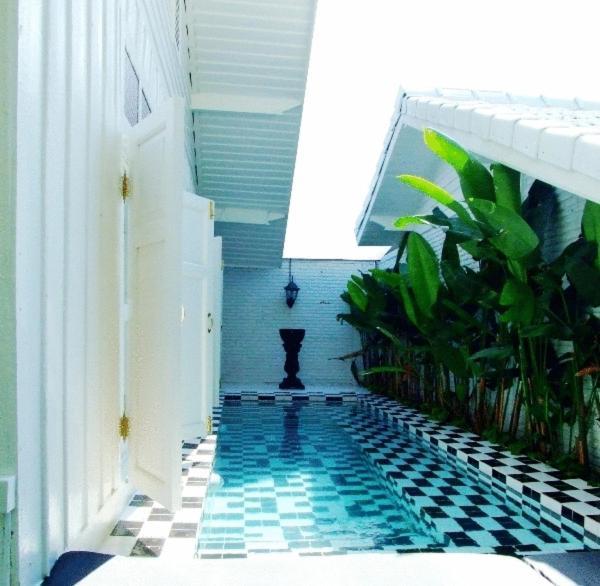 The Hen Hua Hin Otel Dış mekan fotoğraf
